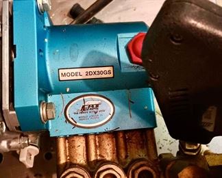 CAT Pump - 2DX30GS Pressure Washer Pump - 2000 PSI 3.1 GPM 