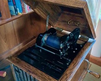 Edison Cylinder Phonograph 