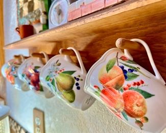 Set of 4 Lenox Orchard Blossom Coffee Mugs