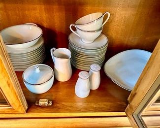 Noritake China Graytone Dinnerware Set