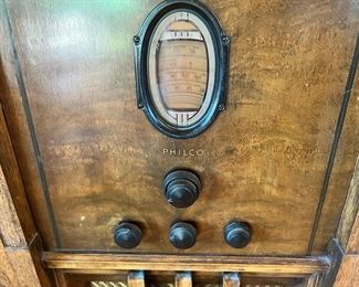 1936 Philco Console Radio