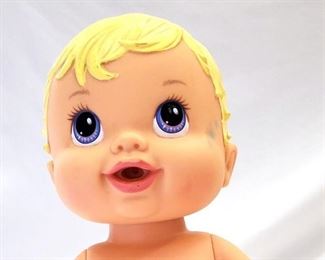 BABY ALIVE DOLL SIPS N TINKLES PRINCESS DRINKS WETS PEES