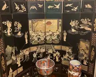 Lovely Asian 6 panel screen, Imari Jardiniere other asian porcelain