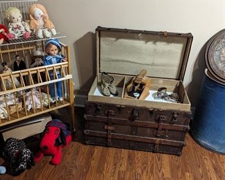 Steamer trunk, dolls and some handmade, 1940s dry goods barrel