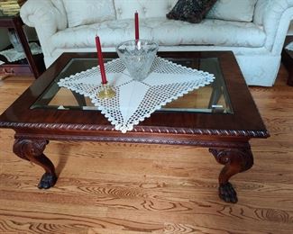 Cocktail table