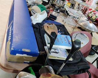 Sporting equipment Golf clubs-2 sets more