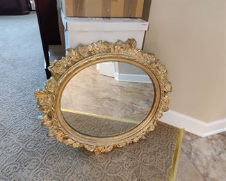 Large wall mirror with Repose' Rose Border