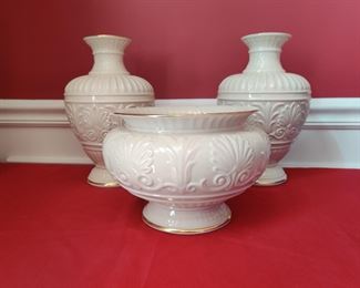 Large & Unique pieces of Lenox