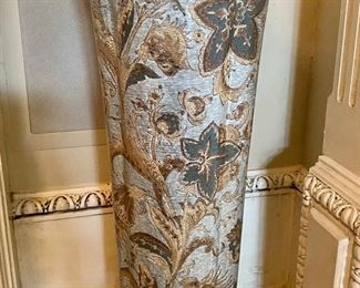 Neo-Classical Motif Umbrella Urn