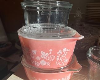 Vintage Pyrex! 