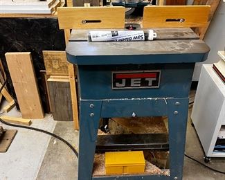 Router table