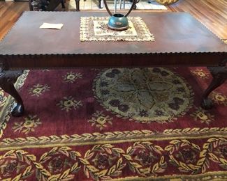 Coffee table with dental mold c 1940-1950. 48x26 x16 high
5x8 rug