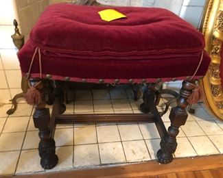 William and Mary footstool. C 1920-1930. 14x20, 21 high