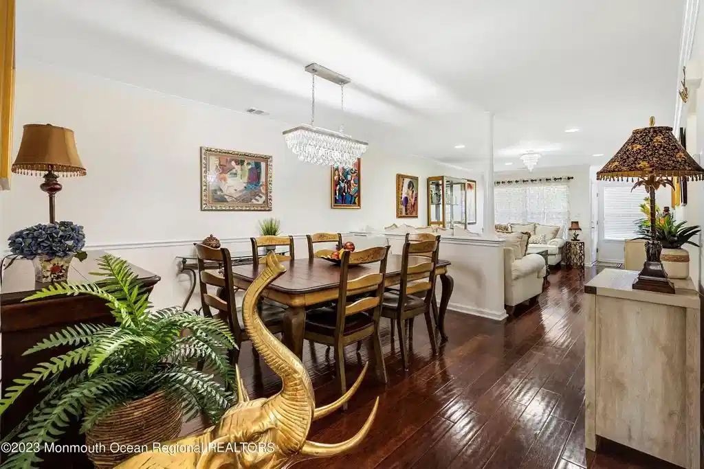 Manalapan Estate Sale High End Art ErteTarkay!... starts on 8/18/2023