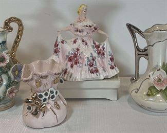  002 1950s Napco Ceramic Pink Bag Vase And Other Applied Flower Vases