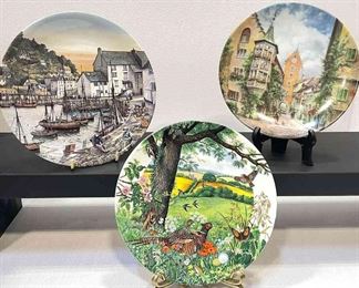 Vintage Wedgewood Collectors Plates