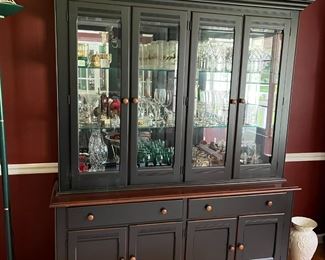 #1	American Drew Black & Wood China Cabinet (2 pc) 64x19x29-78T Beveled Glass & lighted 2 drawers & 4 doors	 $275.00 																																																																																																																																																																																																																																																																																																																																																																																																																																																																																																																																																																																																																																																																																																																																																																																																																																																																																																																			