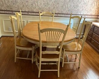#5	Round to Oval Pedestal Table w/leaf storage inside w/6 chairs - 48-65x48x30	 $200.00 																																																																																																																																																																																																																																																																																																																																																																																																																																																																																																																																																																																																																																																																																																																																																																																																																																																																																																																																																
