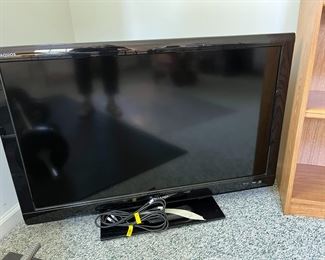 #23	Aquas Sharp TV  Model  LC40D68UT w/remote	 $75.00 																																																																																																																																																																																																																																																																																																																																																																																																																																																																																																																																																																																																																																																																																																																																																																																																																																																																																																																																																																																		