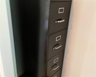 #31	4 drawer Flex File Cabinet - Letter Size 	 $25.00 																																																																																																																																																																																																																																																																																																																																																																																																																																																																																																																																																																																																																																																																																																																																																																																																																																																																																																																																																																																		