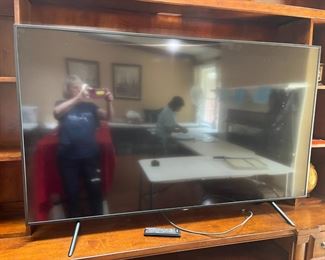 #52	Samsung Flatscreen TV w/remote - 65"  - Smart TV un65nu710	 $750.00 																																																																																																																																																																																																																																																																																																																																																																																																																																																																																																																																																																																																																																																																																																																																																																																																																																																																																																																																																																