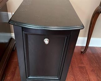 #61	Black End Table w/hamper drawer - 16x26x25	 $75.00 																																																																																																																																																																																																																																																																																																																																																																																																																																																																																																																																																																																																																																																																																																																																																																																																																																																																																																																																																																																	