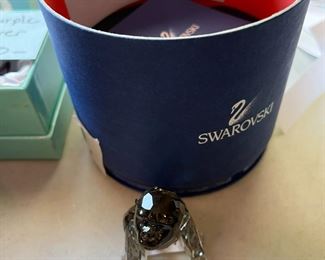 #204	Swarovski Gorilla Cub	 $40.00 																																																																																																																																																																																																																																																																																																																																																																																																																																																																																																																																																																																																																																																																																																																																																																																																																																																																																																																																																																																																					