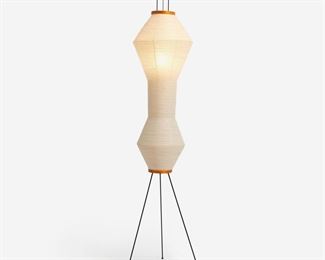 9. ISAMU NOGUCHI AKARI LIGHT SCULPTURE (12A)