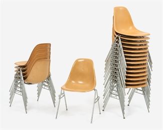 152. EAMES 20 HERMAN MILLER DSS STACKING CHAIRS (1959-63)