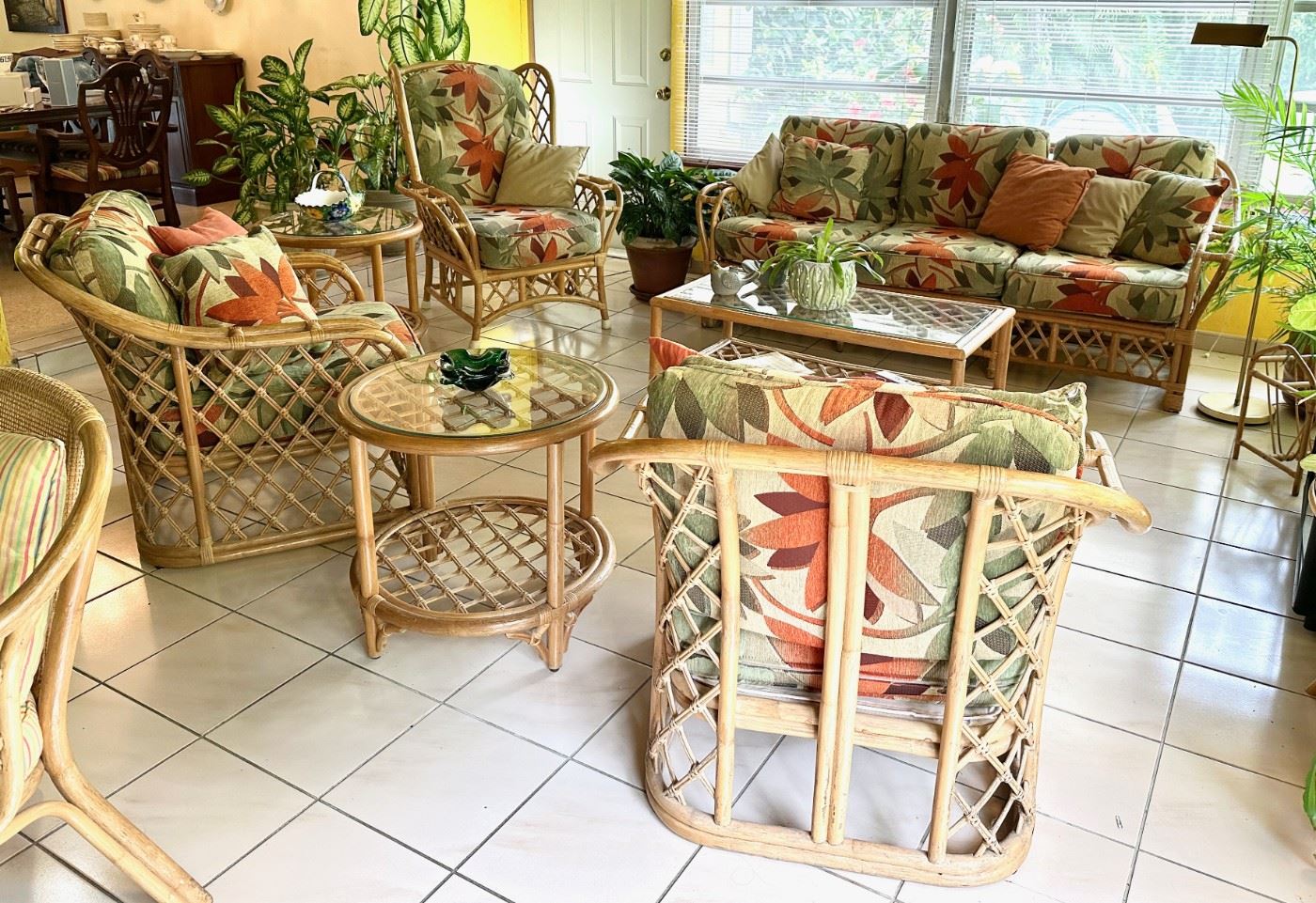 FABULOUS rattan set from the early 90's.