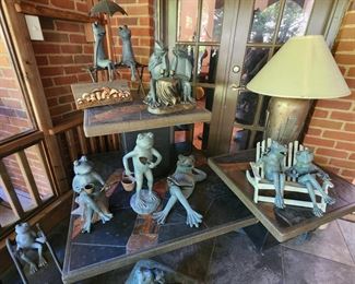 Fantastic "Frogs" Sculptures