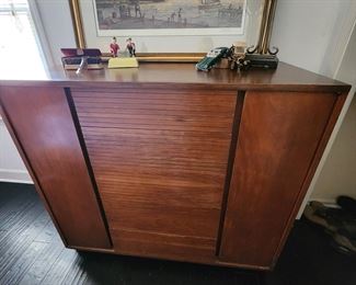 Vintage Heritage Henredon Chest