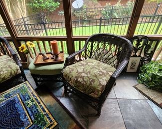 Lane Venture Chair and Ottoman