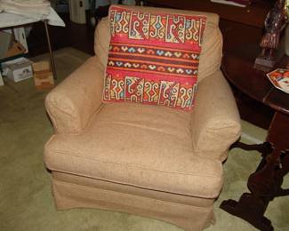Upholstered easy chair