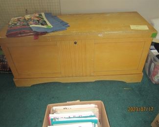 Vintage Lane Cedar Chest