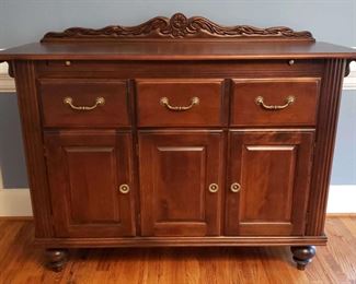 ENDING SOON!

"West Lake: Inverness Way" in Martinez, GA. Starts Closing 8pm Mon 7/17. Pickup is Wed 7/19 12-6p. Please click here to see more photos, descriptions, and current bids: https://ctbids.com/estate-sale/22799