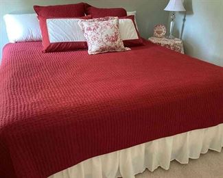 ENDING SOON!

"West Lake: Inverness Way" in Martinez, GA. Starts Closing 8pm Mon 7/17. Pickup is Wed 7/19 12-6p. Please click here to see more photos, descriptions, and current bids: https://ctbids.com/estate-sale/22799