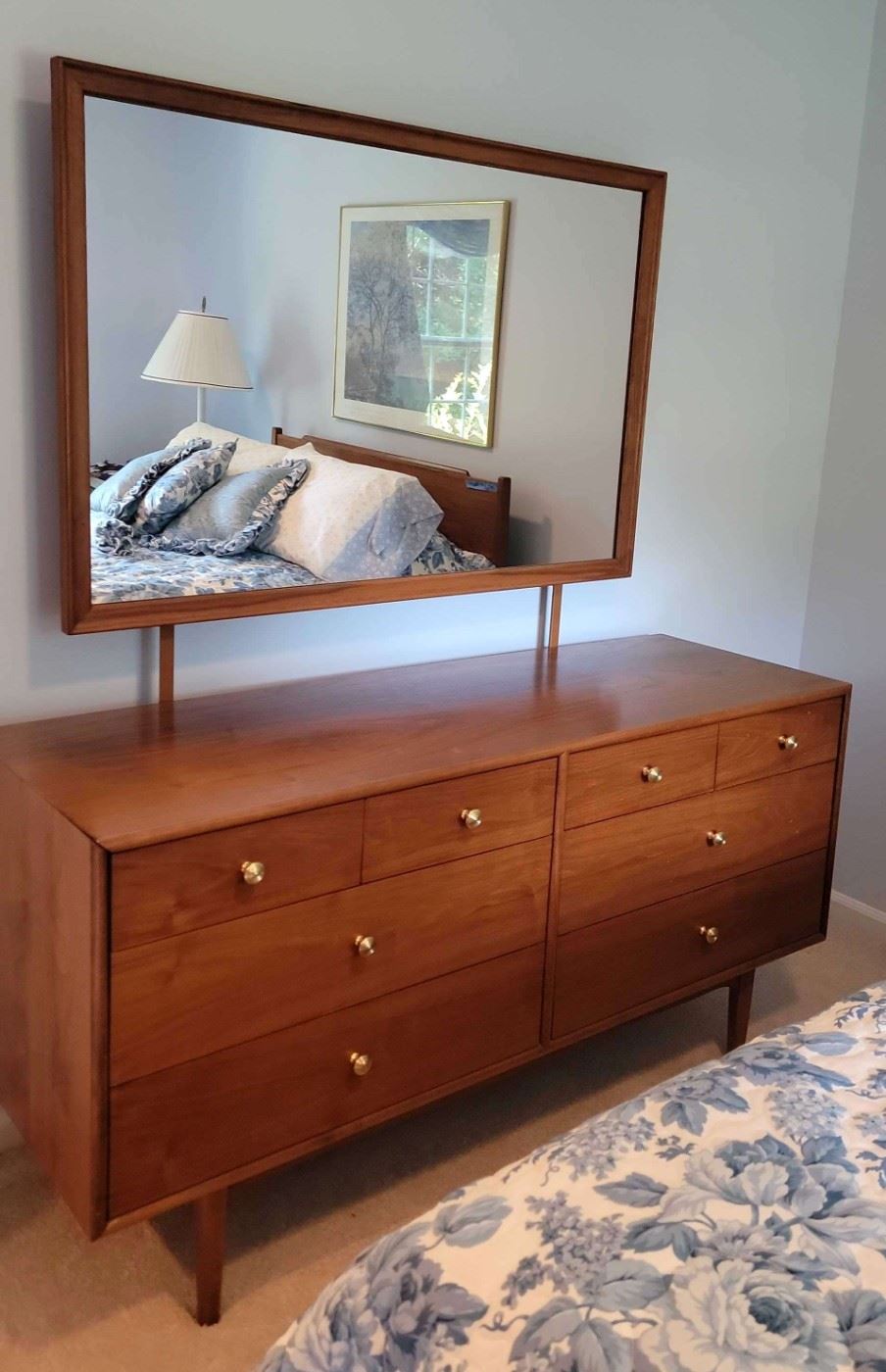 ENDING SOON!
"West Lake: Inverness Way" in Martinez, GA. Starts Closing 8pm Mon 7/17. Pickup is Wed 7/19 12-6p. Please click here to see more photos, descriptions, and current bids: https://ctbids.com/estate-sale/22799