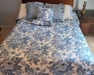 ENDING SOON!

"West Lake: Inverness Way" in Martinez, GA. Starts Closing 8pm Mon 7/17. Pickup is Wed 7/19 12-6p. Please click here to see more photos, descriptions, and current bids: https://ctbids.com/estate-sale/22799