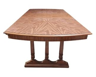 Mid Century Country Style Dining Room Table with 2 Leaves