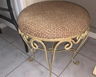 Ladies make -up  Stool