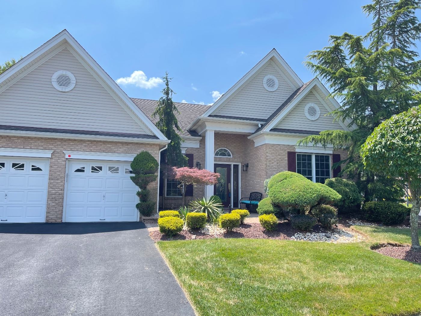 Memories Estate Sale In Monroe NJ in Monroe Township, NJ starts on 8/25