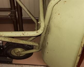 WHEEL BARROW