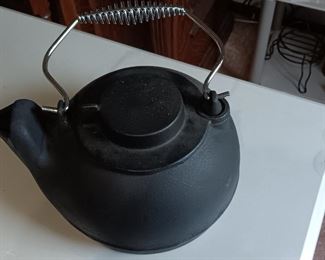 CAST TEA POT