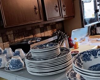 CLOSE UP OF WEDGE WOOD DISHES