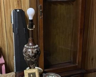 Gun cabinet. Small scalloped round table. Vintage smalls   Cute pic’s 