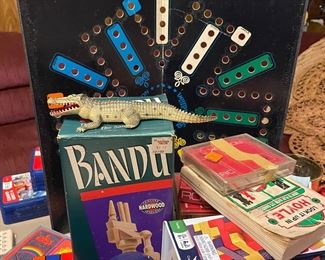 Plenty of retro games. All cheap y’all 