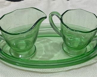 Vintage Green sugar/creamer Set