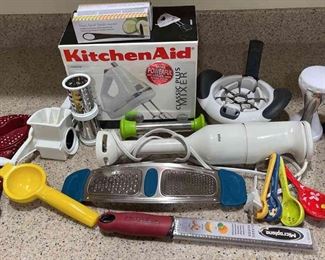 KitchenAid Hand Mixer and other Kitchen Finds