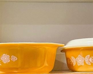 Vintage Pyrex 